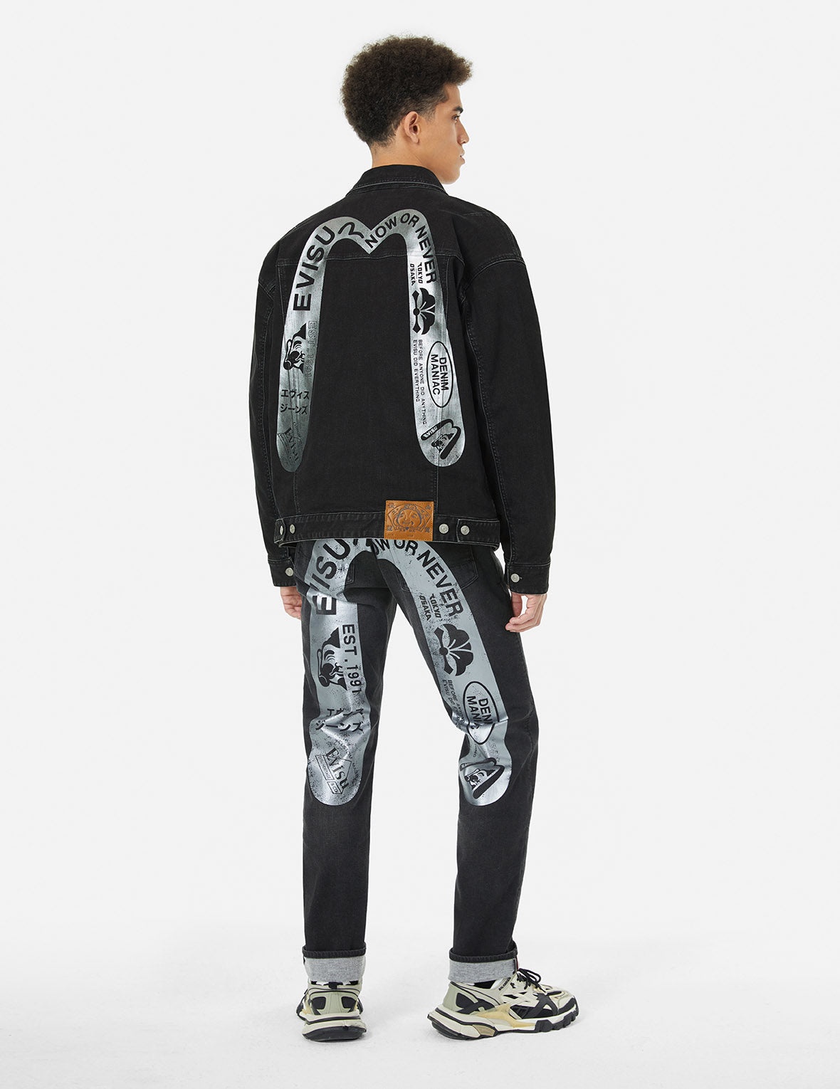 Graffiti-Style Daicock Print Loose Fit Denim Jacket - 3