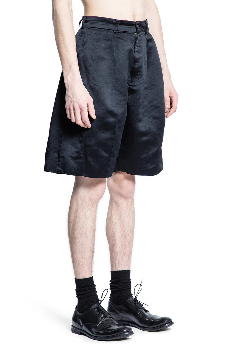 BLACK COMME des GARÇONS Pleated Satin Shorts outlook