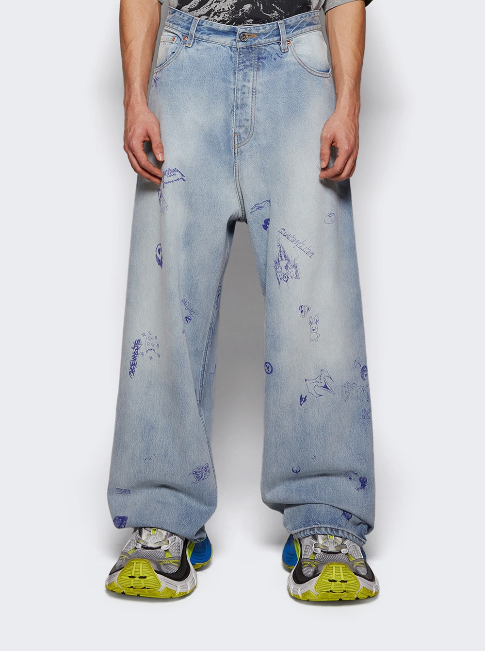 Scribbled Baggy Jeans Light Blue - 3
