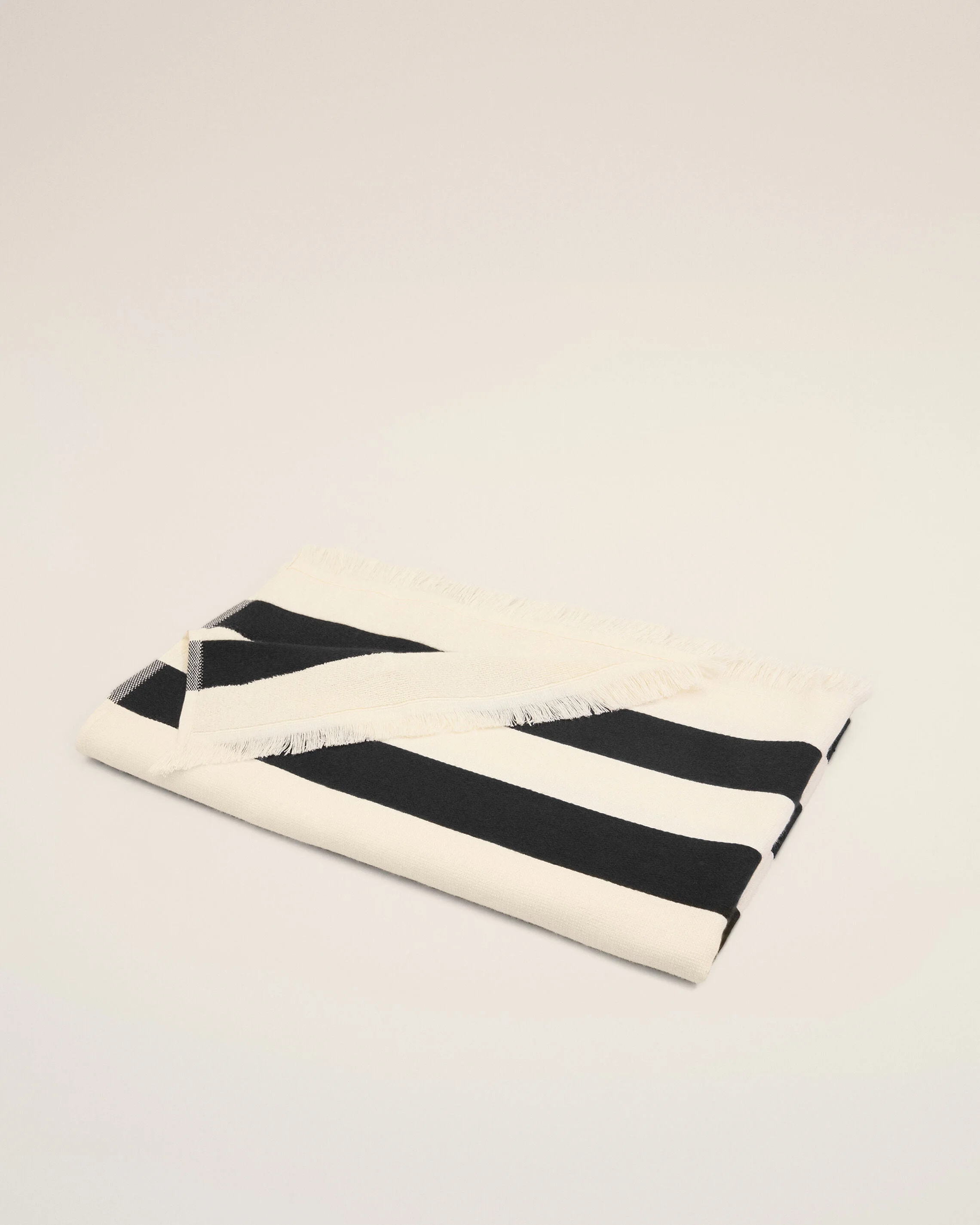 BLACK COTTON STRIPES BEACH TOWEL - 1