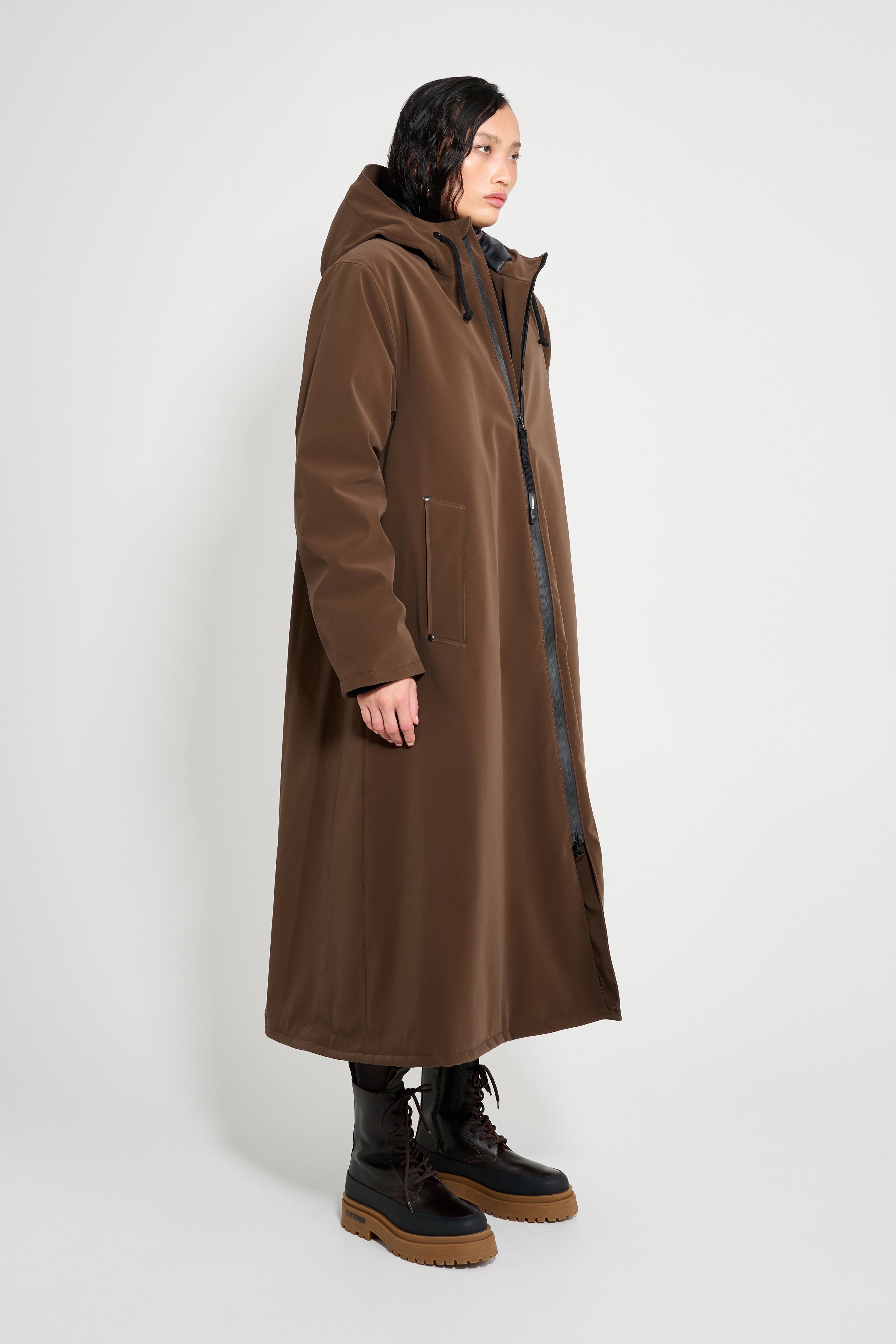 Mosebacke Long Matte Winter Coat Dark Brown - 3