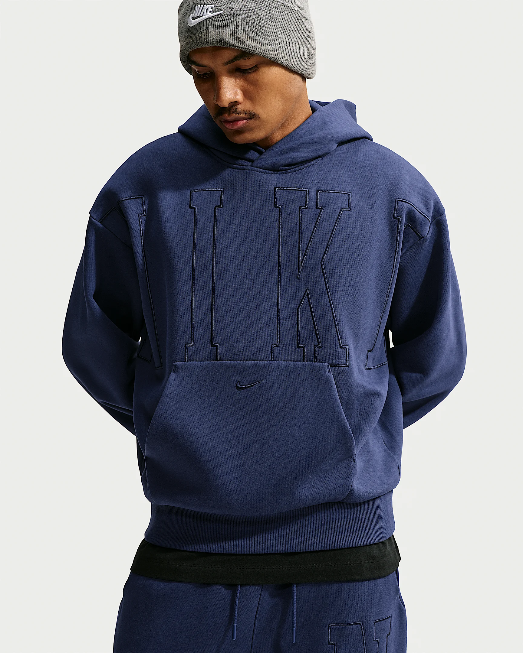 Nike Solo Fleece Men's Loose Pullover Hoodie - 1
