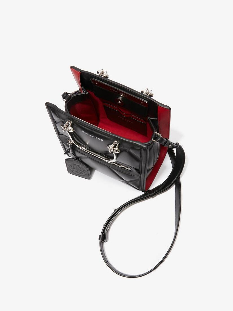 The Short Story in Black/red 4