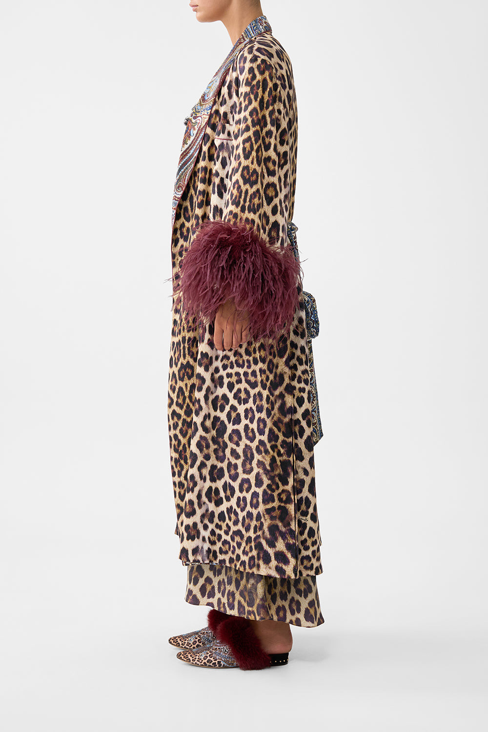 LONG ROBE WITH FLARED SLEEVE - 4