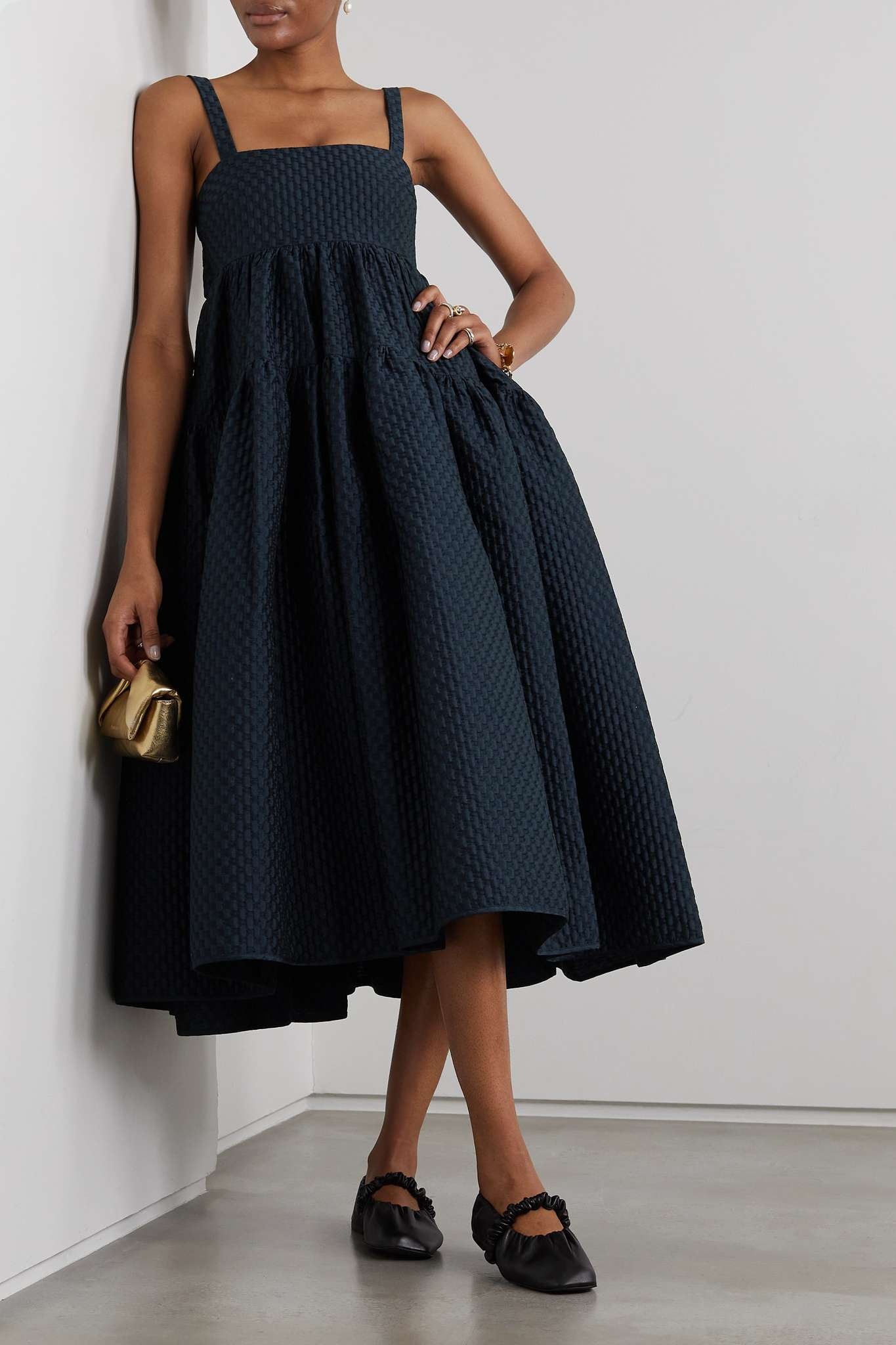 Johanna open-back tiered matelassé midi dress - 2