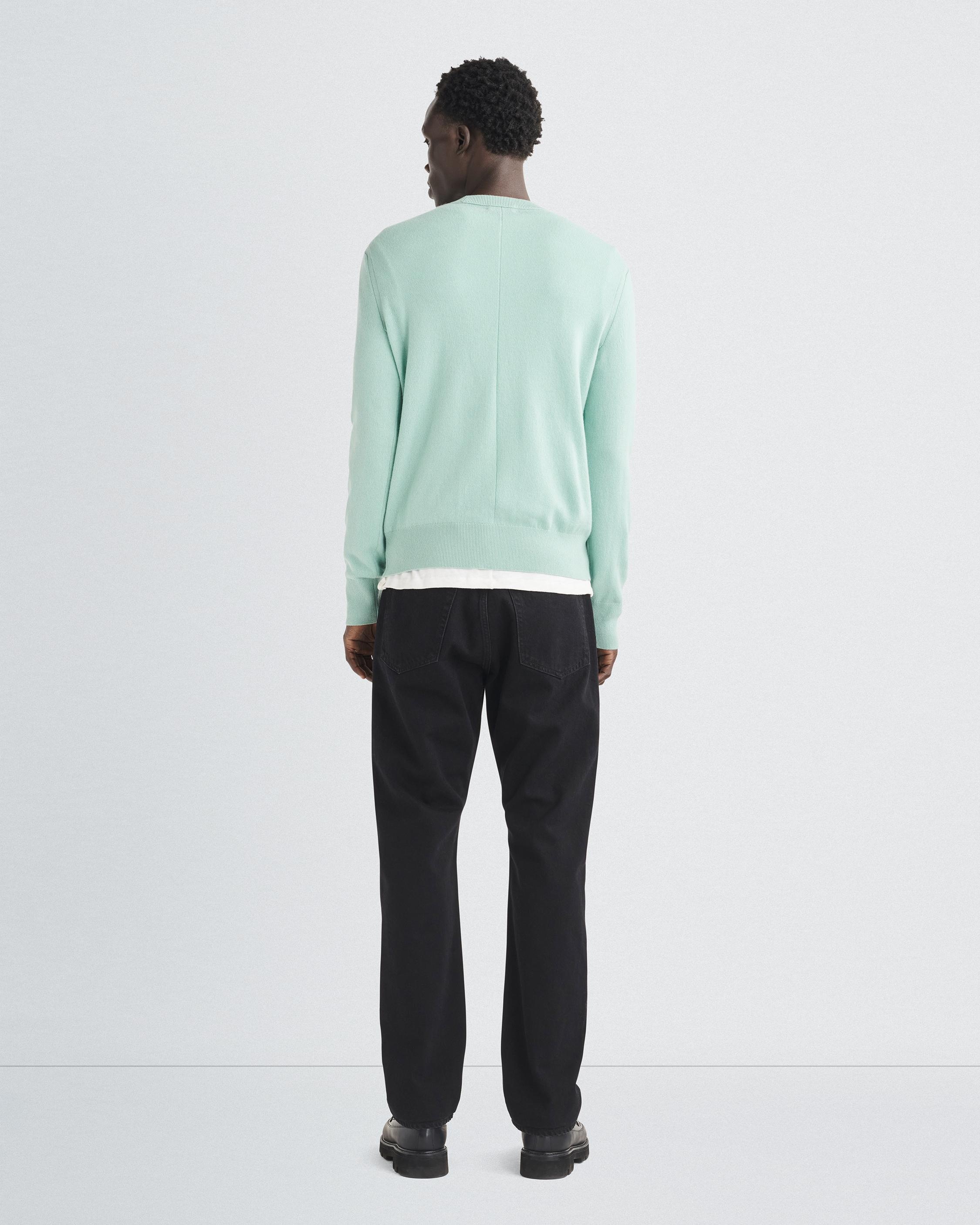 Fit 4 - Rinse
Straight Authentic Rigid Jean - 5