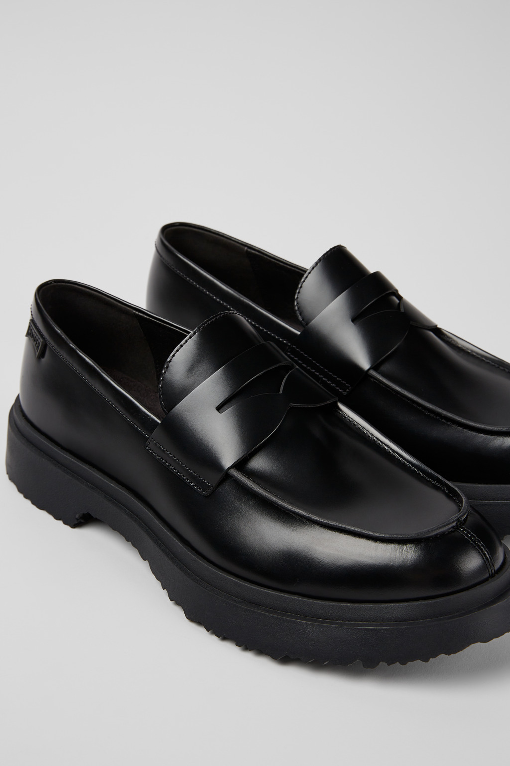 Black Leather Mocasins for Men. - 3