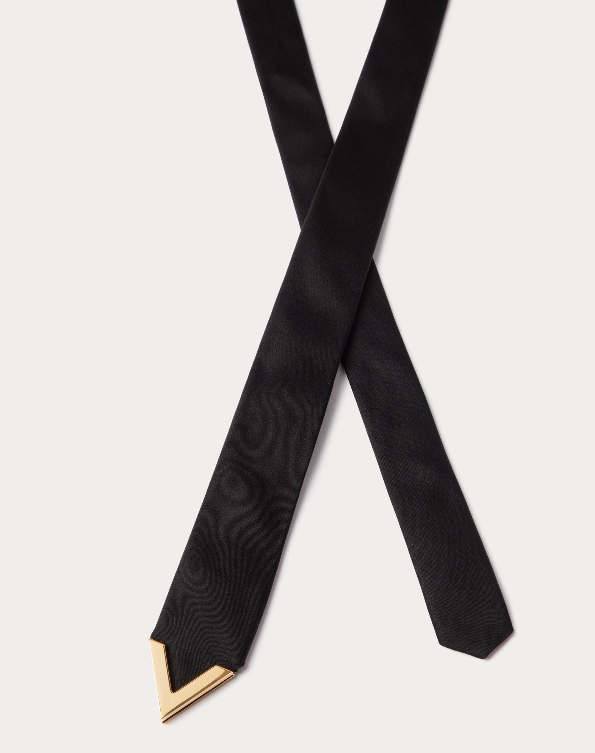 WOOL AND SILK VALENTIE TIE WITH METAL V APPLIQUÉ - 3