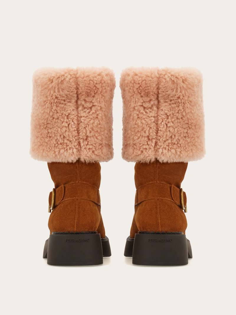 Ankle boot with chunky shearling detail 5