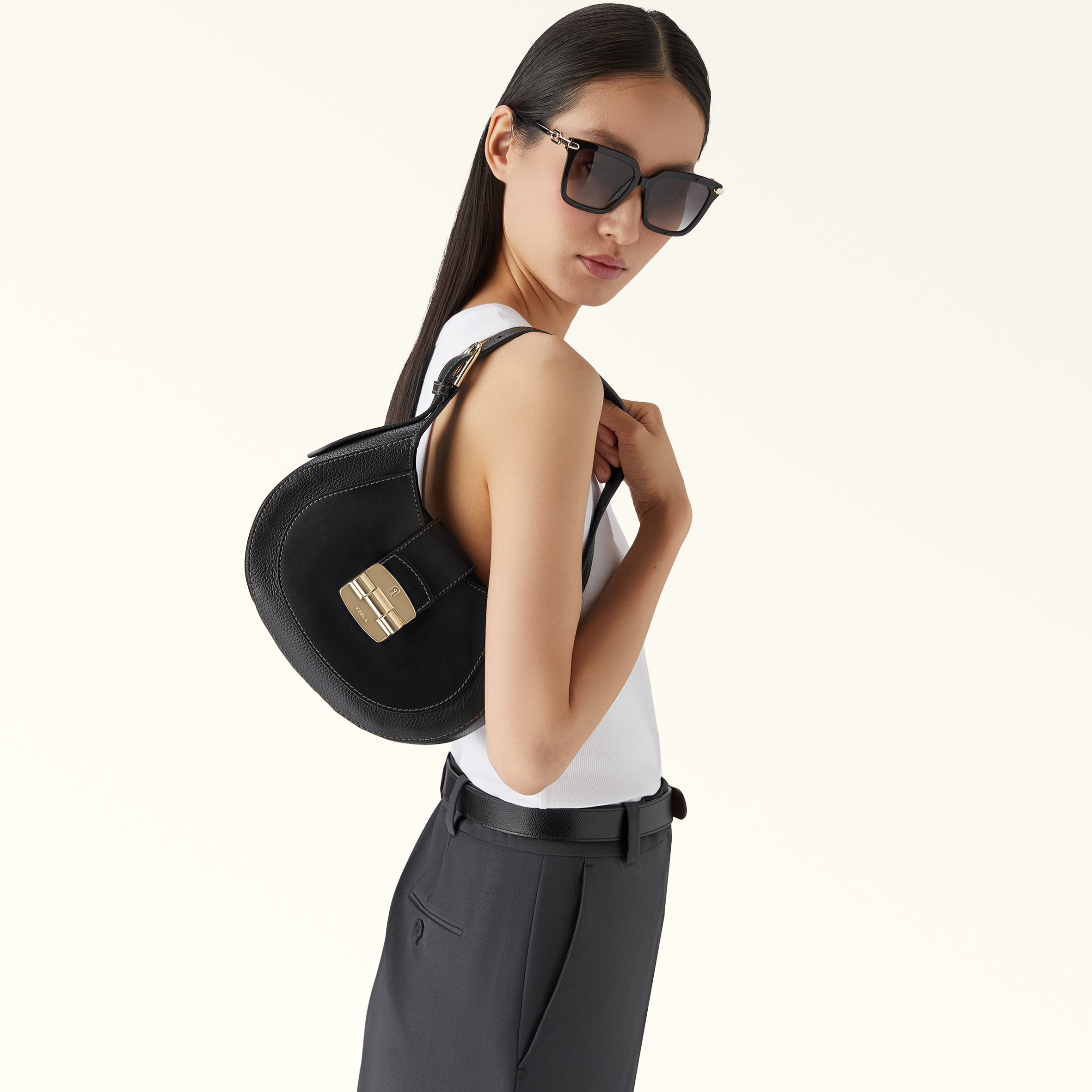 Furla Club 2 6