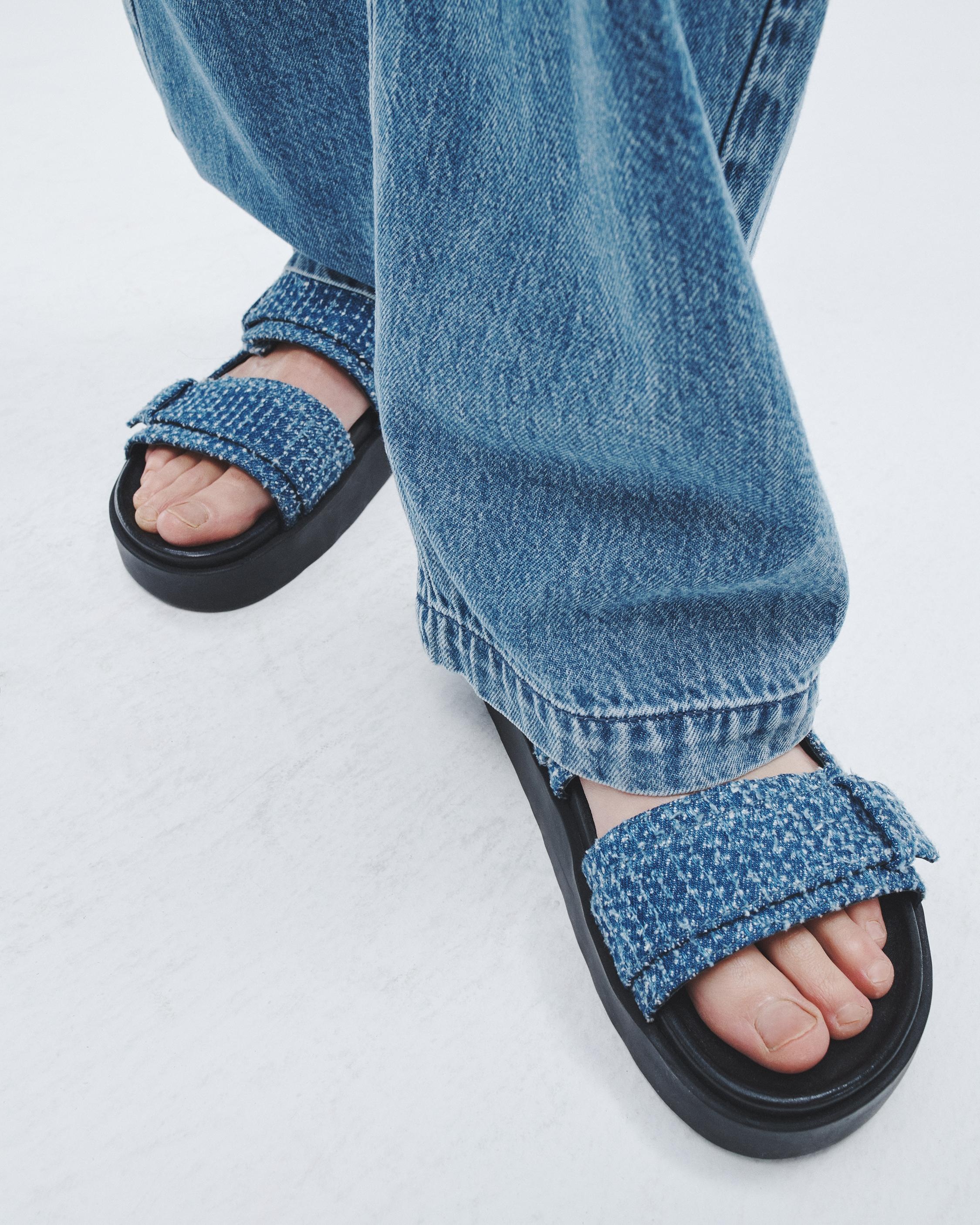 Geo Platform Slide - Denim
Flat Sandal - 2