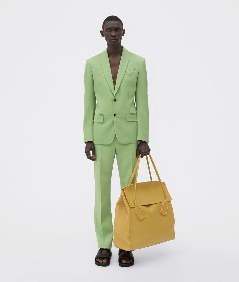 Bottega Veneta arco outlook