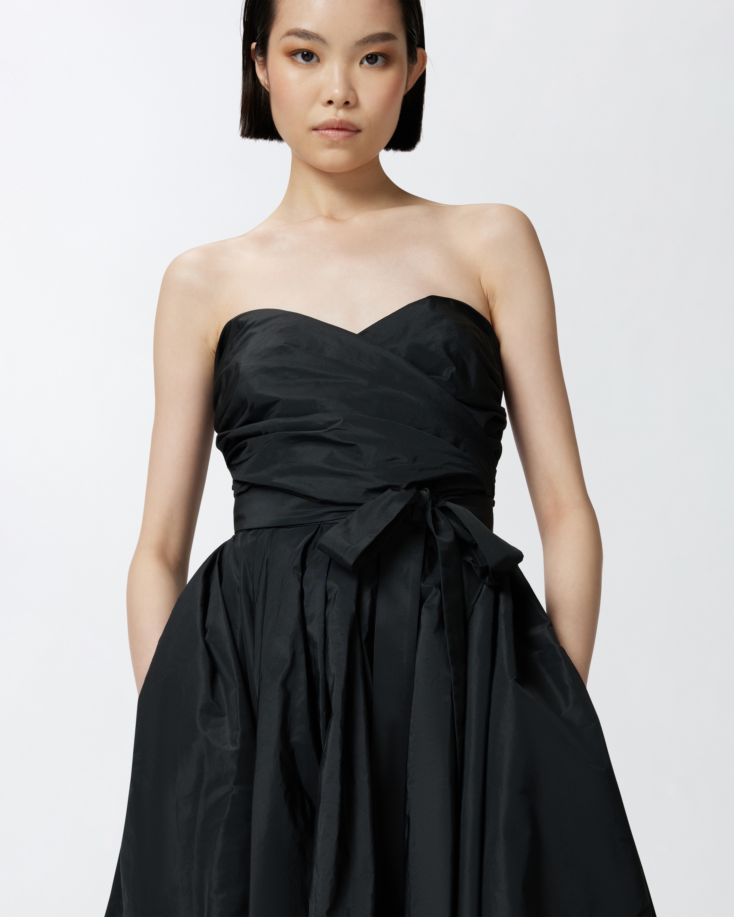 SPECIAL-OCCASION TAFFETA DRESS WITH SWEETHEART NECKLINE - 5