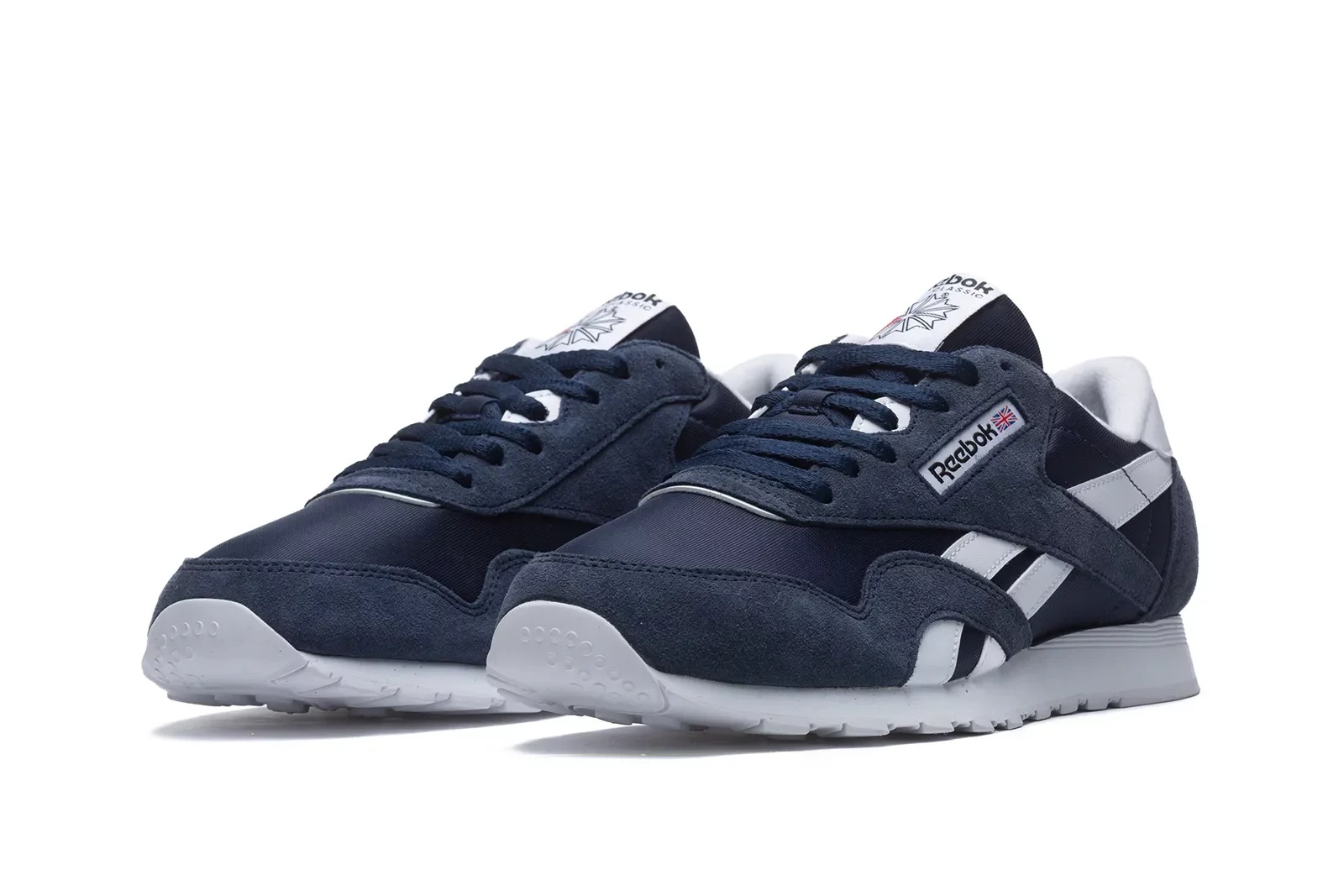 Classic Nylon "Vector Navy" - 3