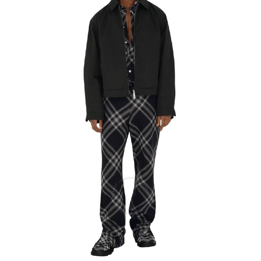 Burberry Harrington Zip Up Jacket, Brand Size 48 ( US Size 38 ) - 2