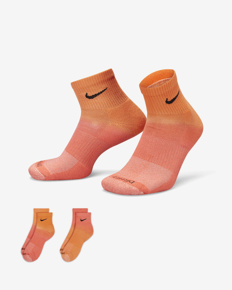 Nike Everyday Plus Cushioned Ankle Socks 1