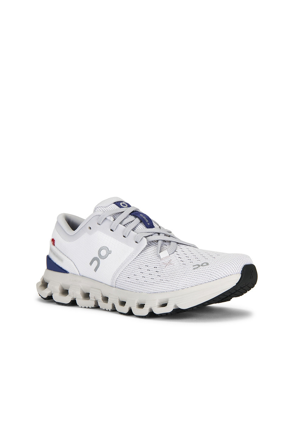 Cloud X 4 Sneaker - 2