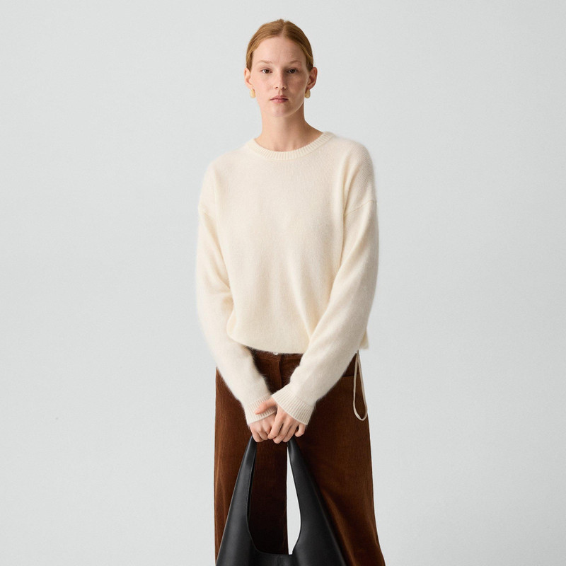 Drawstring Sweatshirt in Airy Cashmere 1