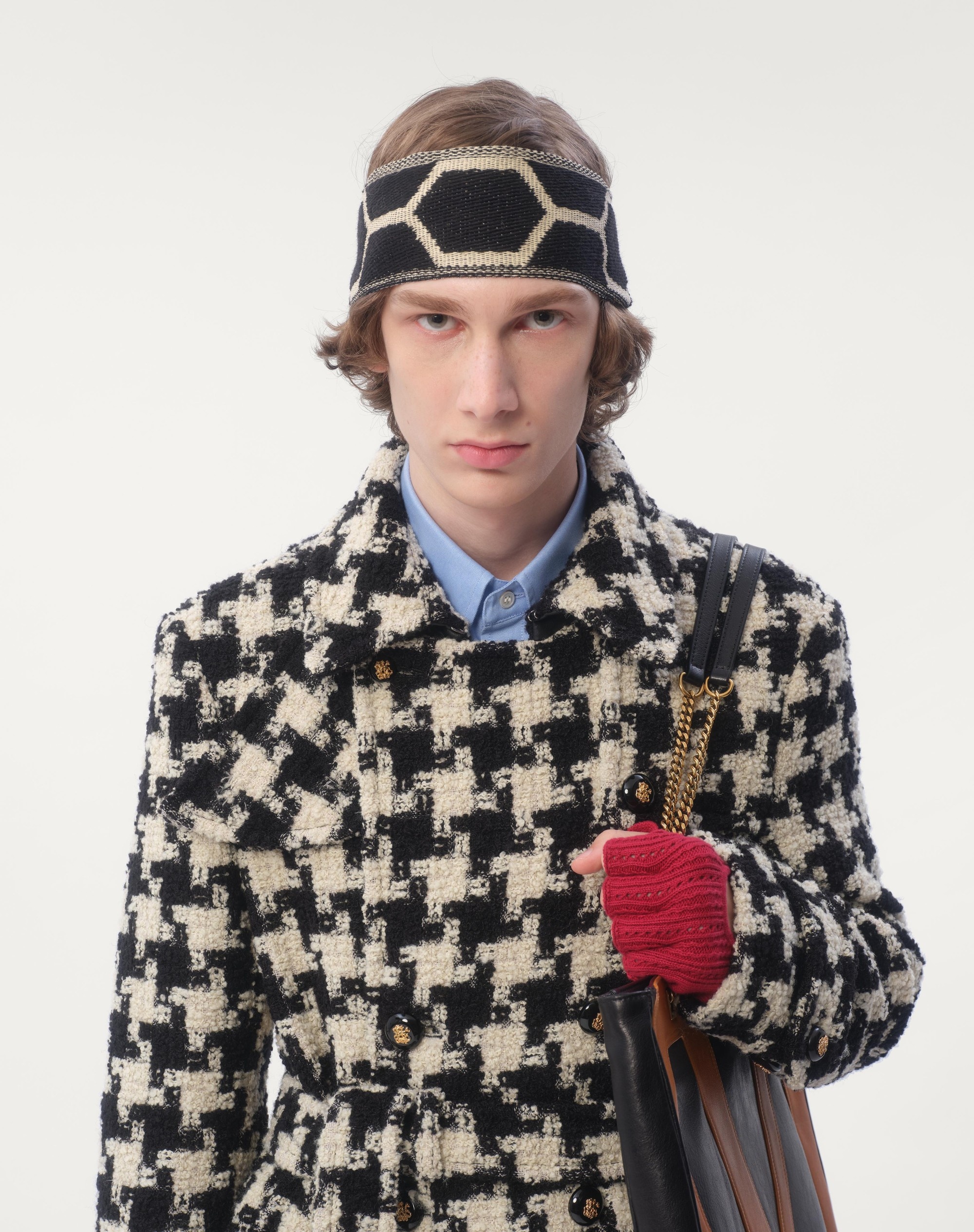 DOUBLE-BREASTED WOOL TRENCH COAT WITH PIED DE COQUE PATTERN - 6