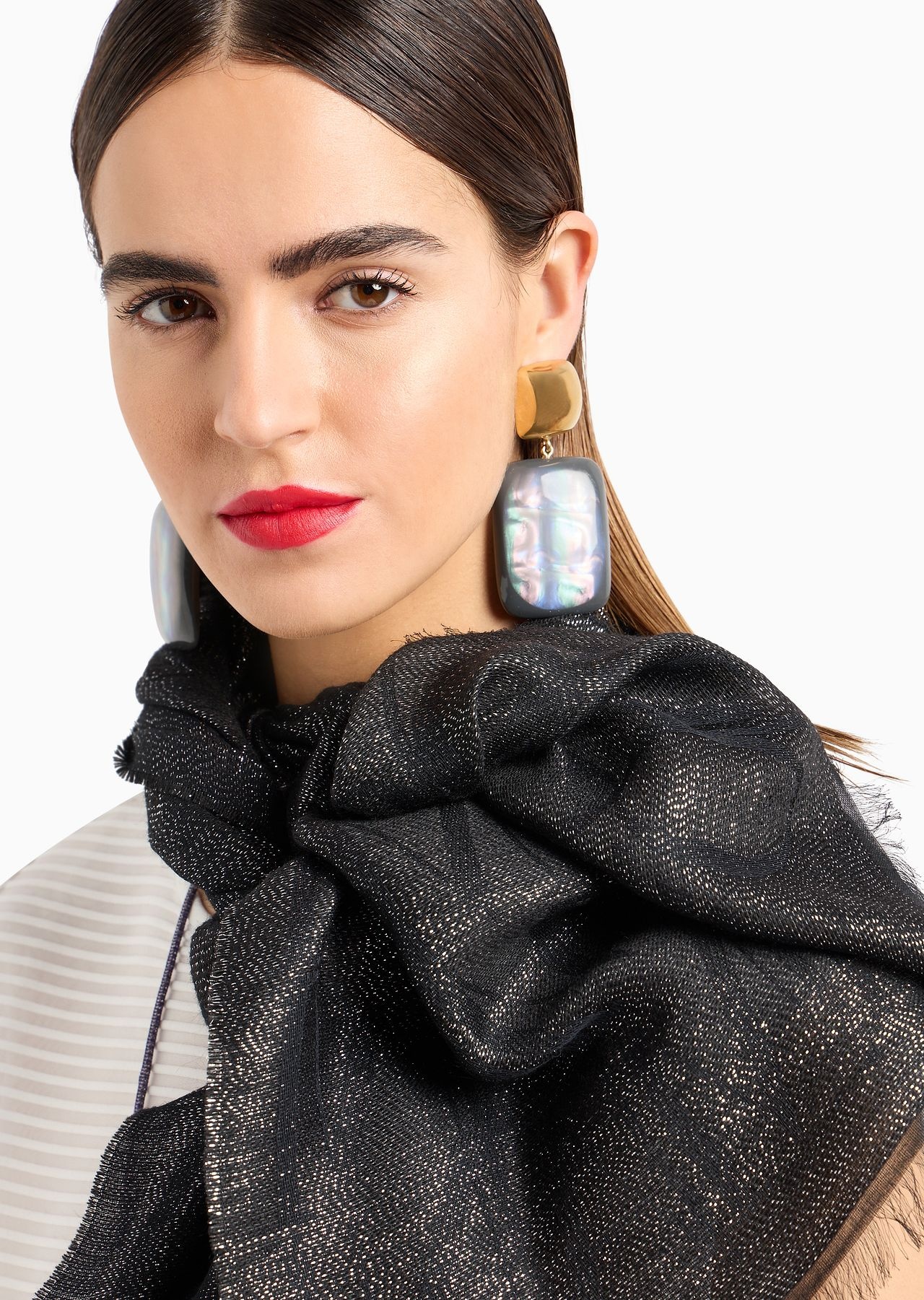 Modal blend stole with tone-on-tone jacquard lettering - 3