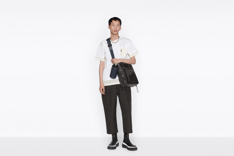 DIOR AND SACAI Cropped Pants 4