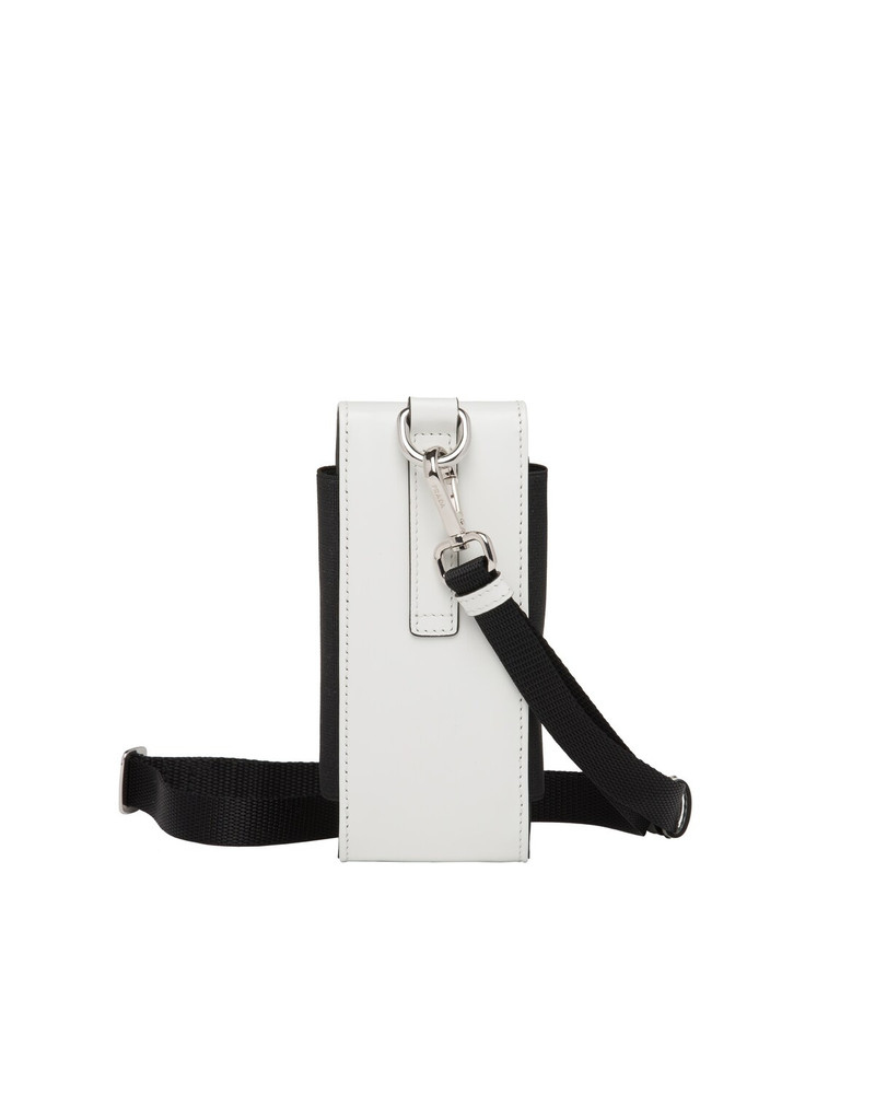 Brushed leather smartphone case 4