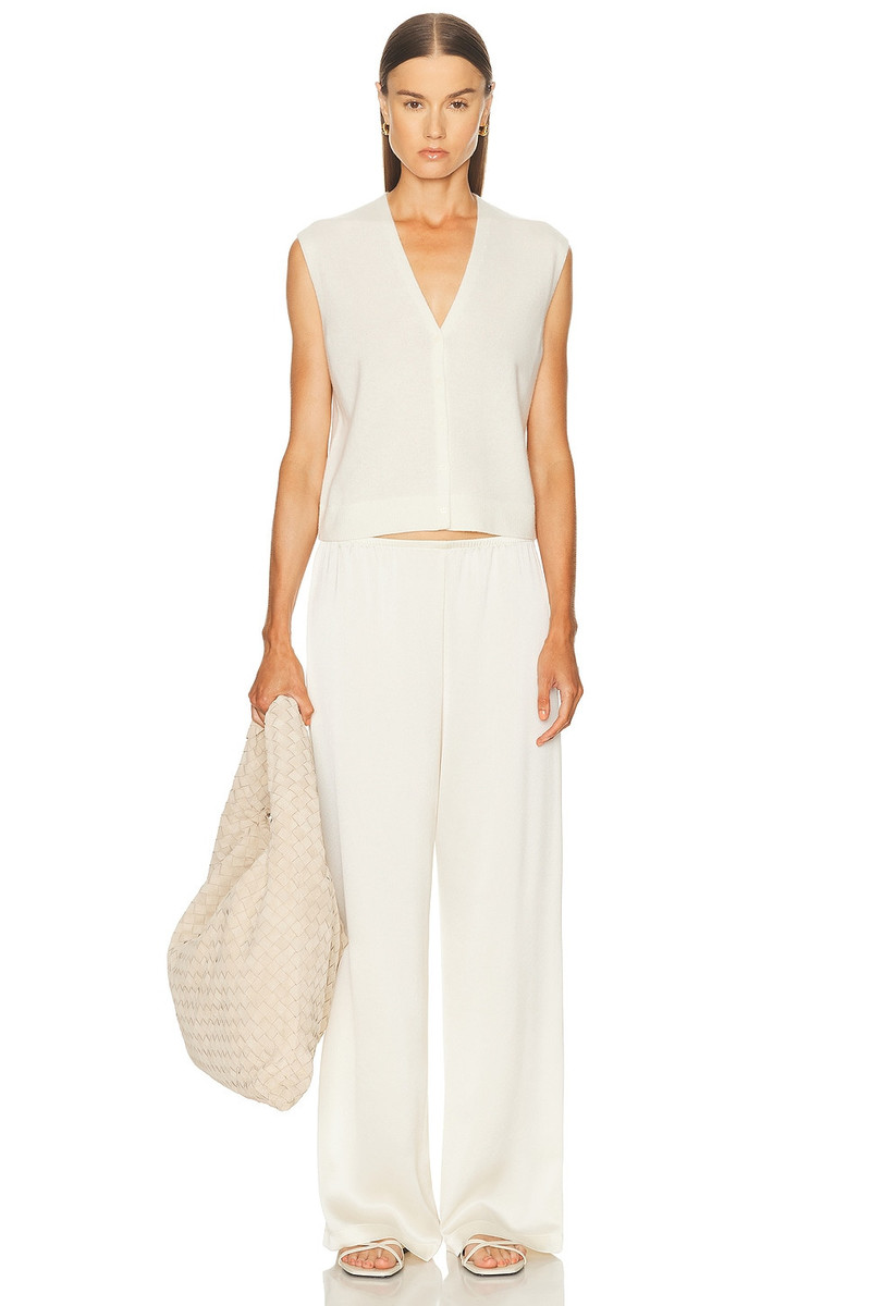 SIMKHAI Rozzi Vest outlook