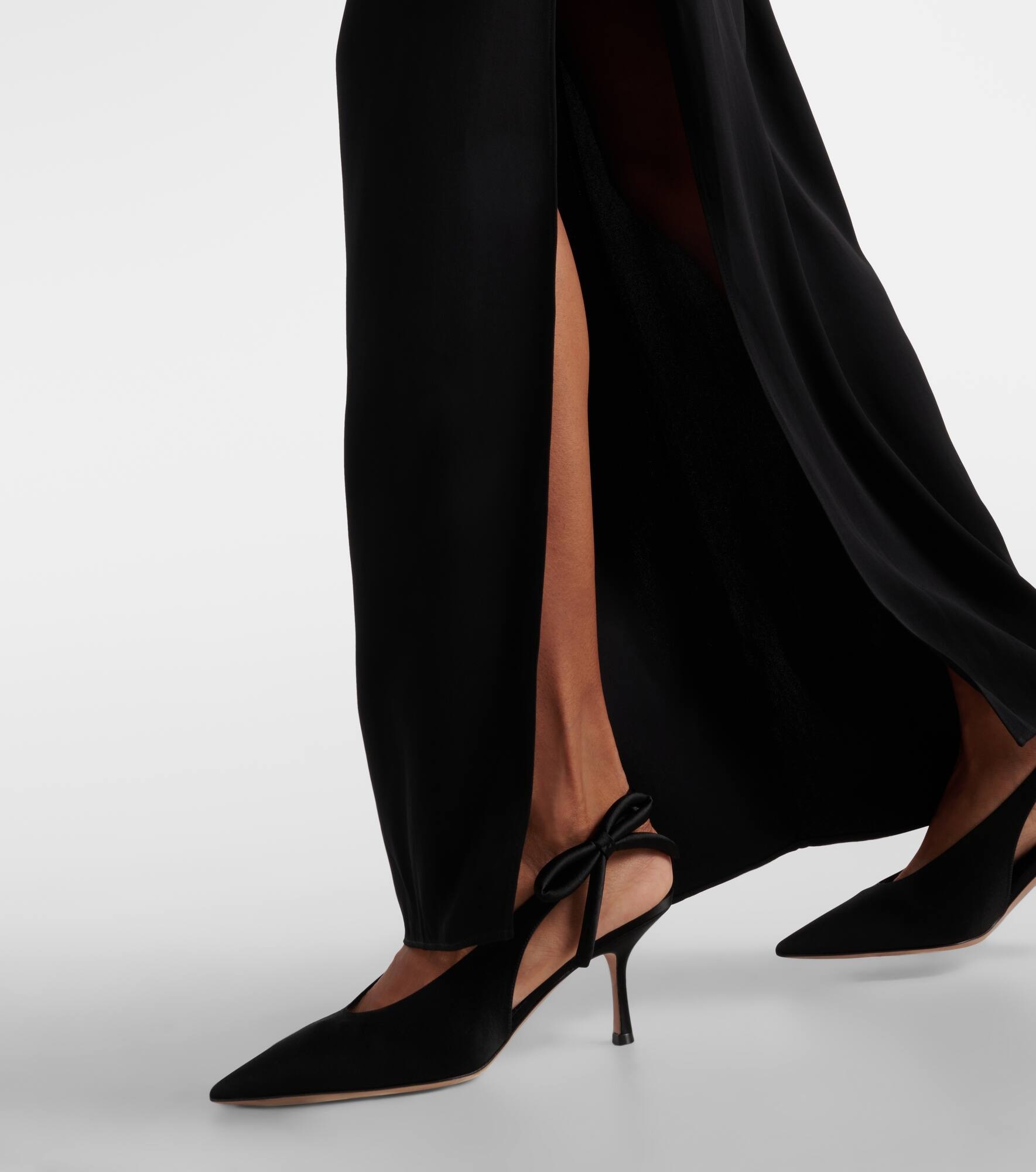 Draped halterneck side-slit gown - 5