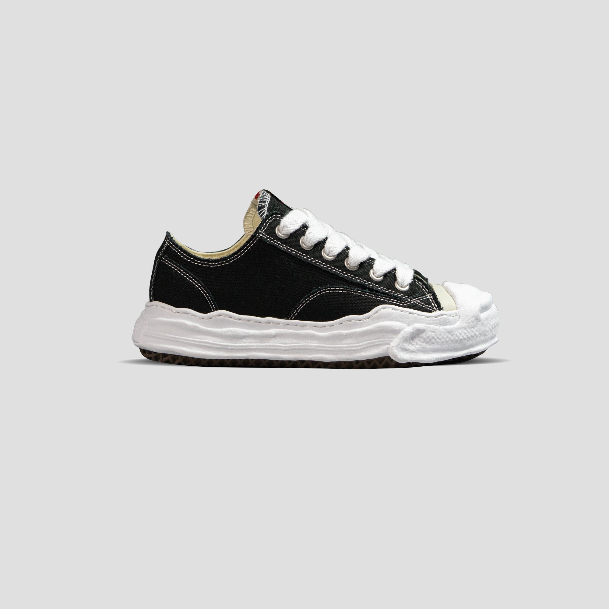 HANK OG SOLE CANVAS LOW TOP SNEAKERS - 1