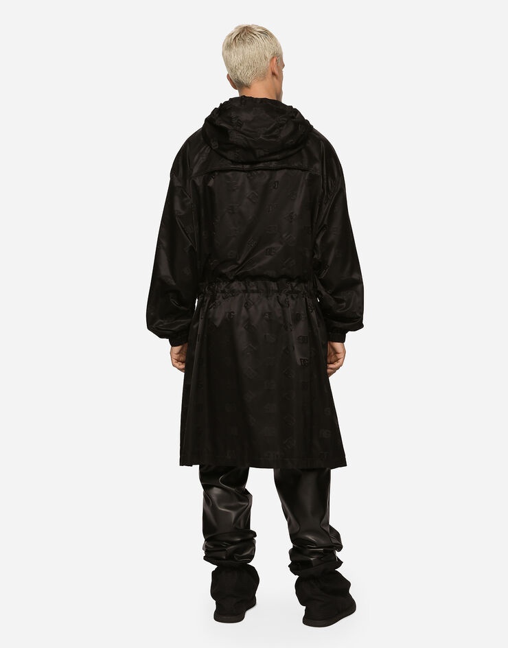 Satin jacquard trench coat with DG monogram detail - 5