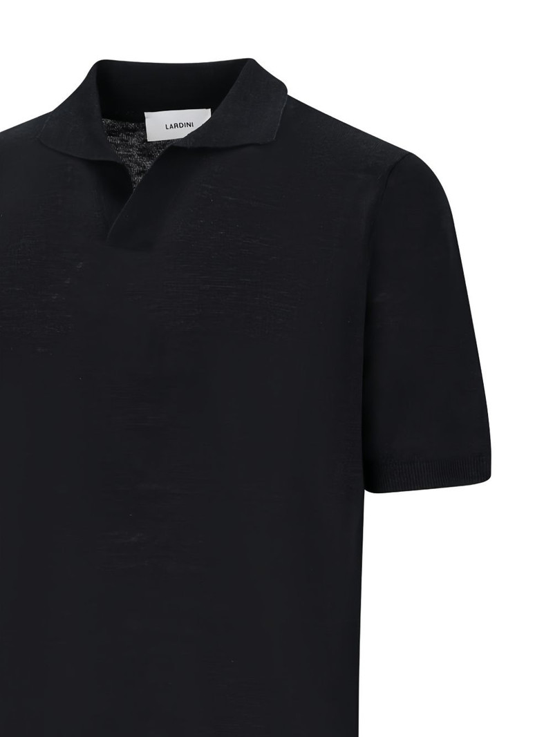 polo-neck T-shirt 3