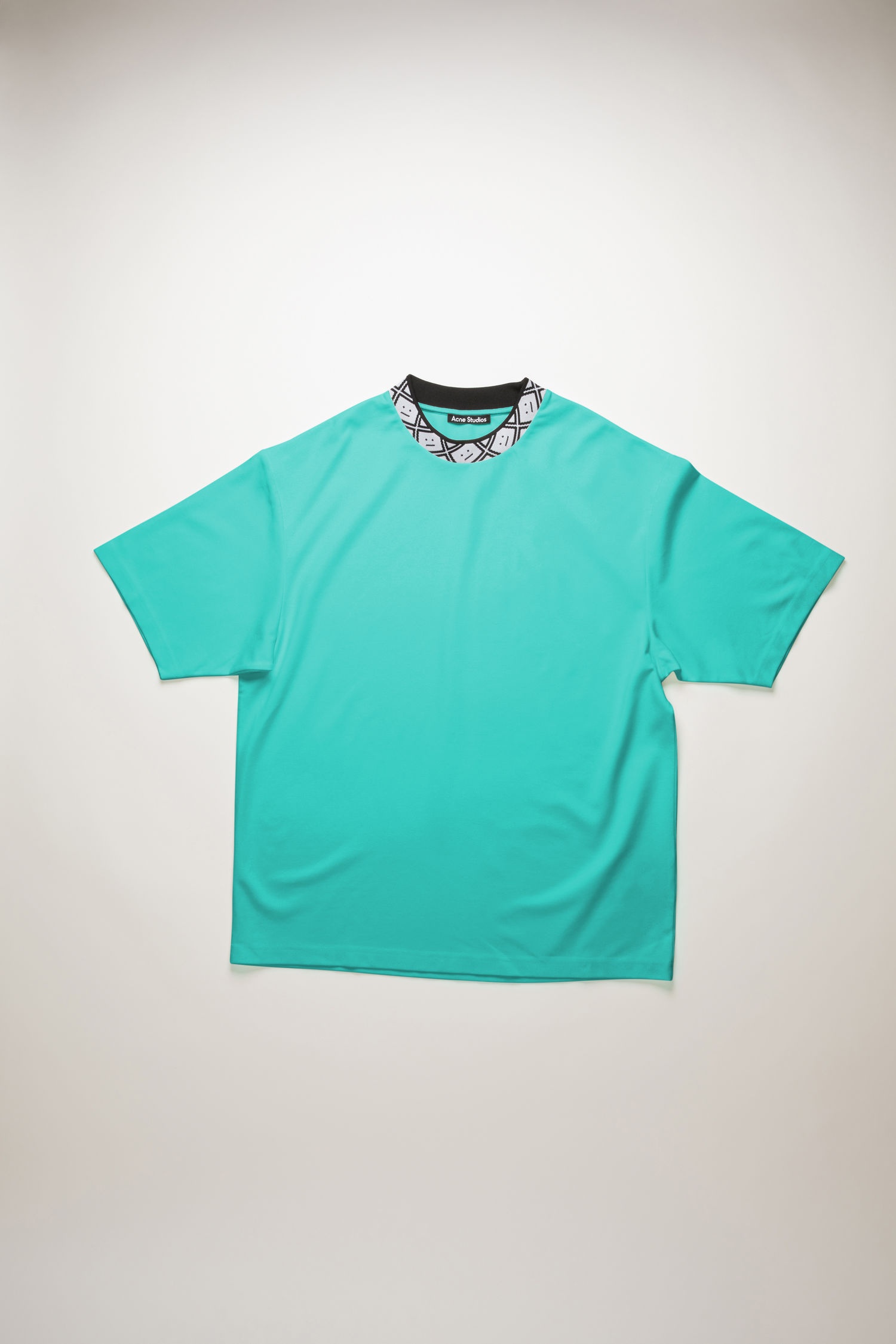 Face motif mock neck t-shirt jade green - 1