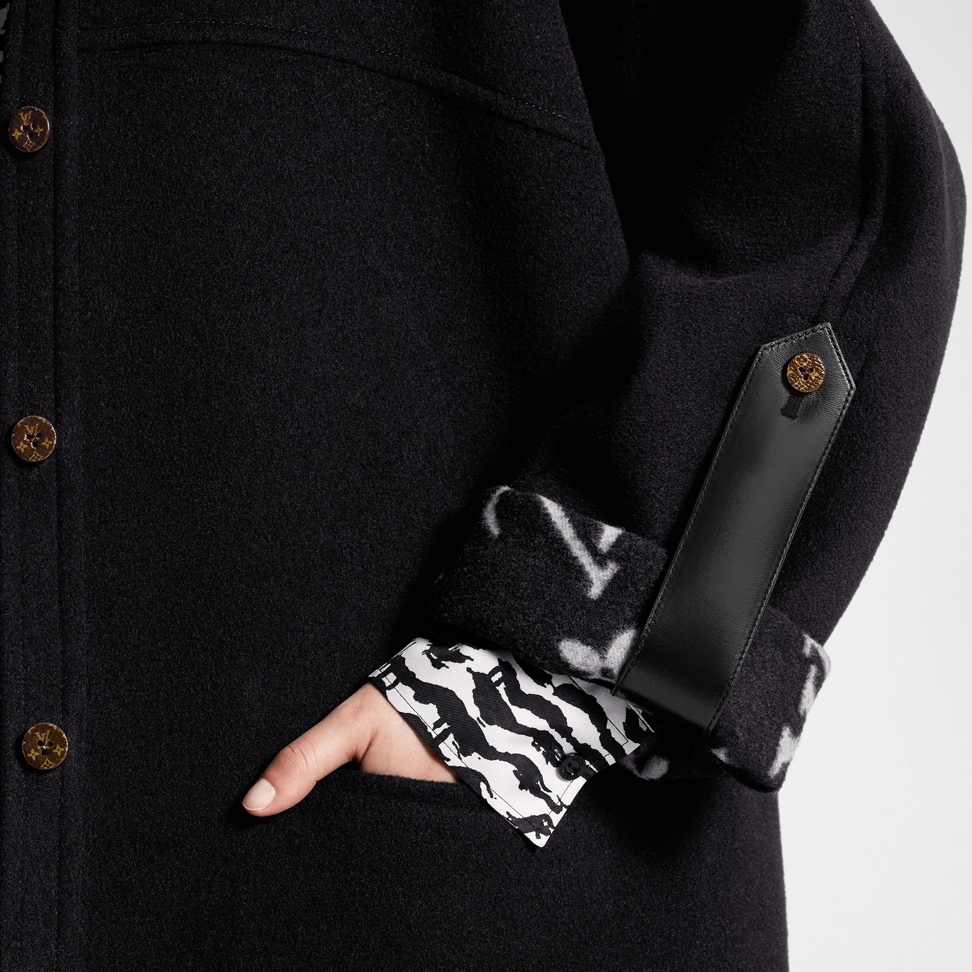 Signature Boxy Button-Up Coat - 2