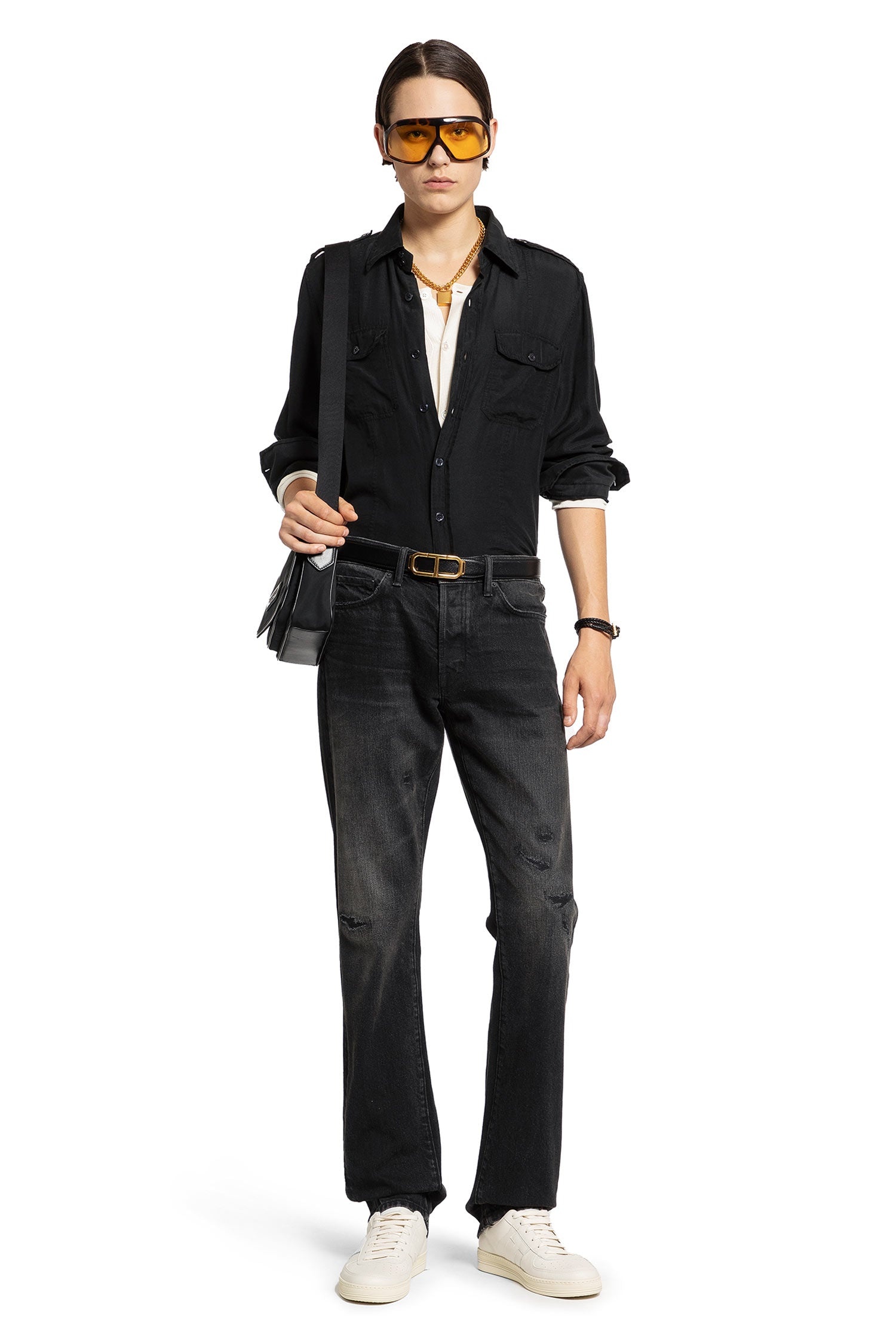 Distressed-Straight-Leg-5-Pocket-Jeans - 4
