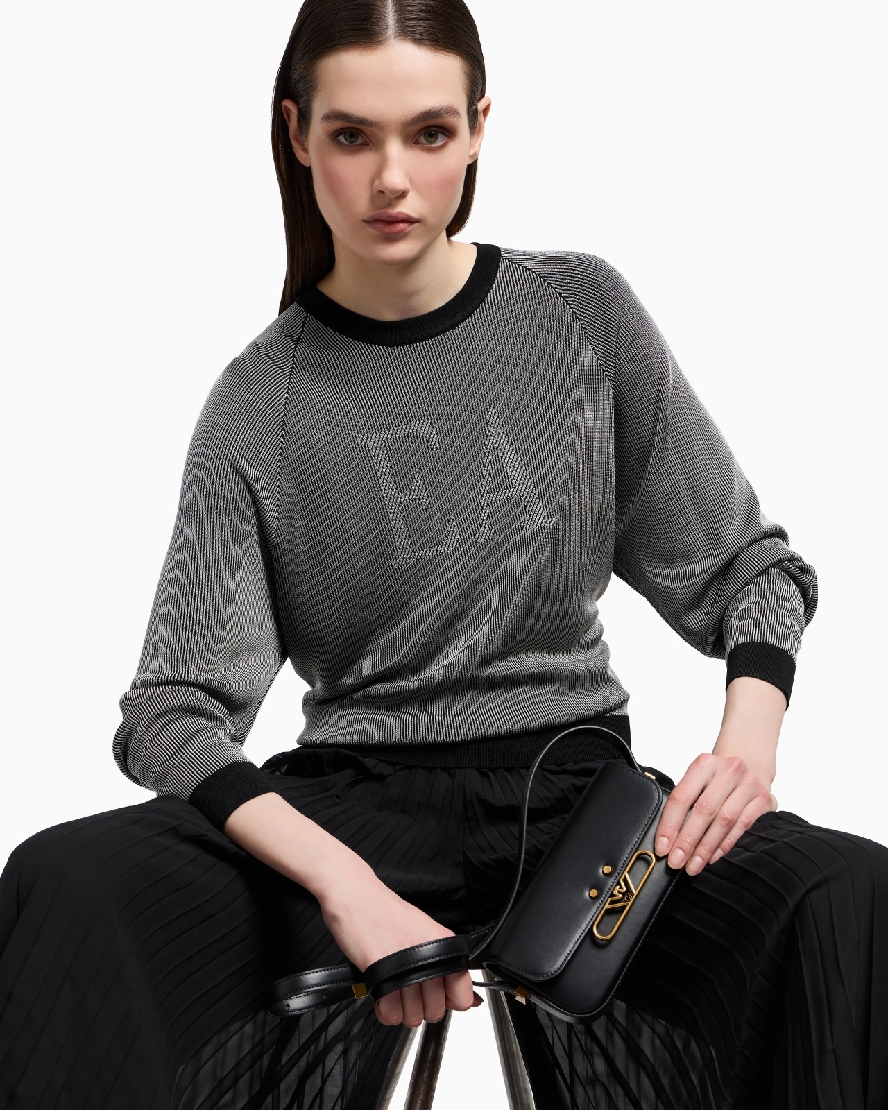 PLEATED TROUSERS IN TECHNICAL GEORGETTE - 5