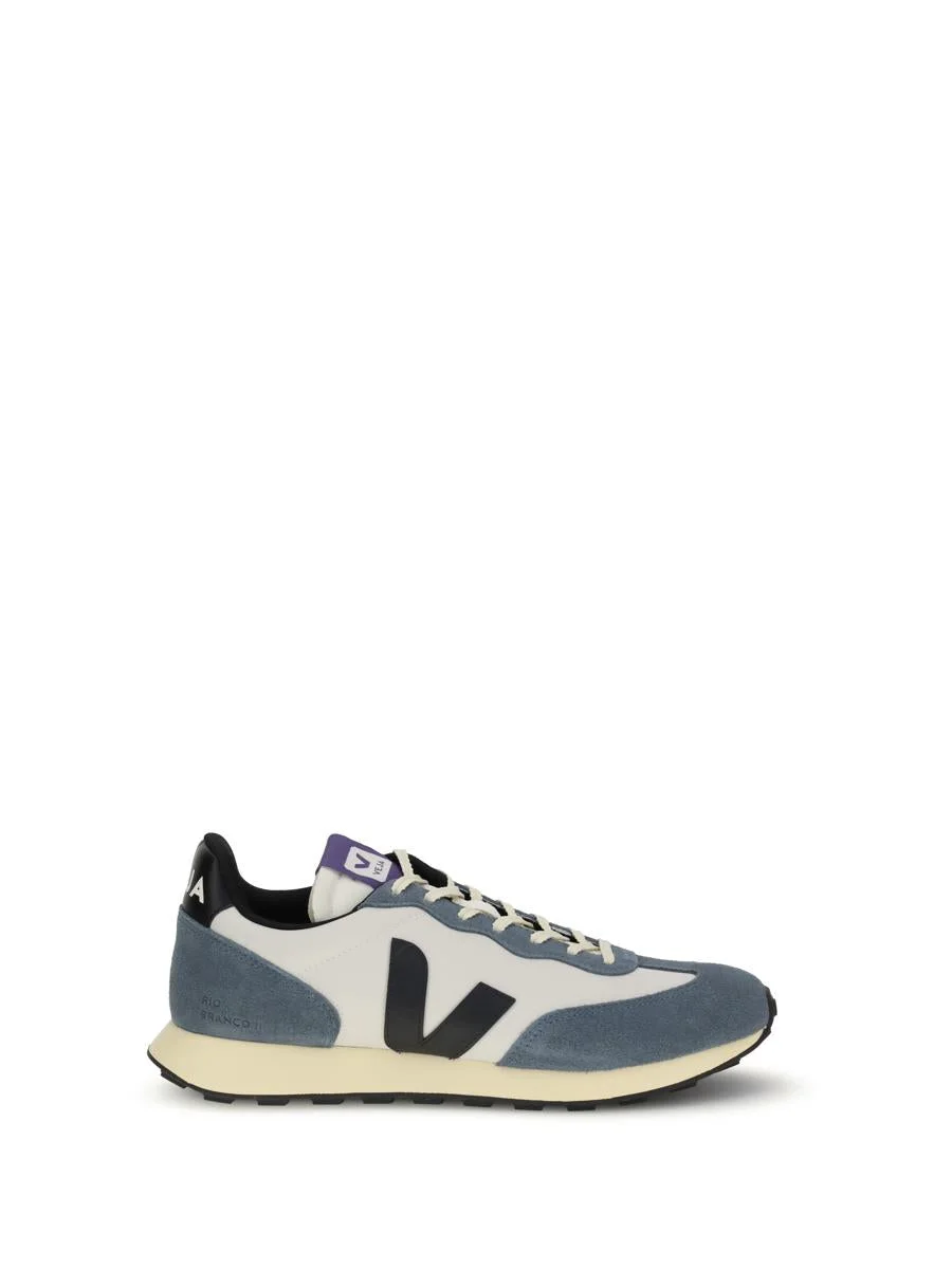 Veja Sneakers - 1