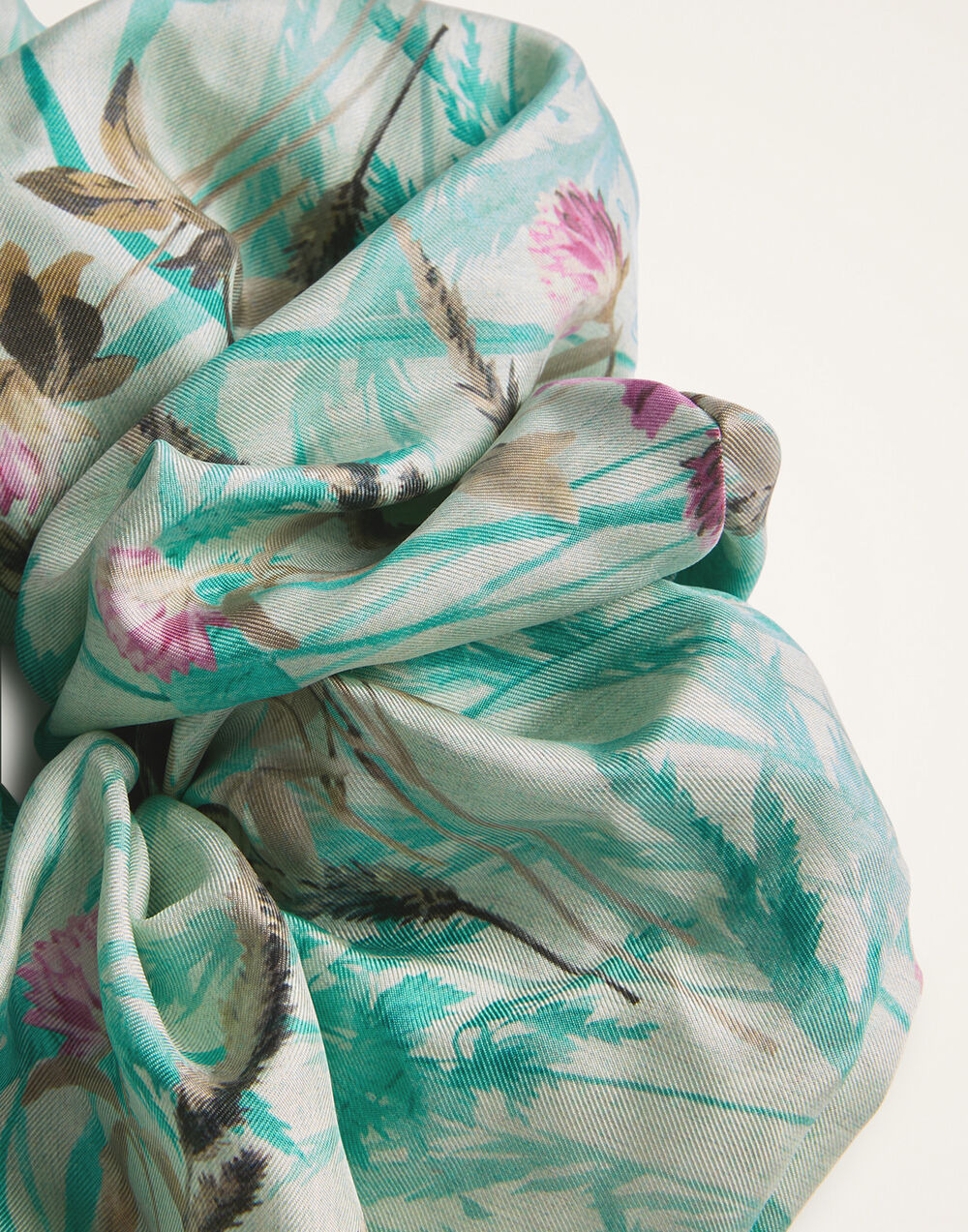 Giga Scrunchie - 5