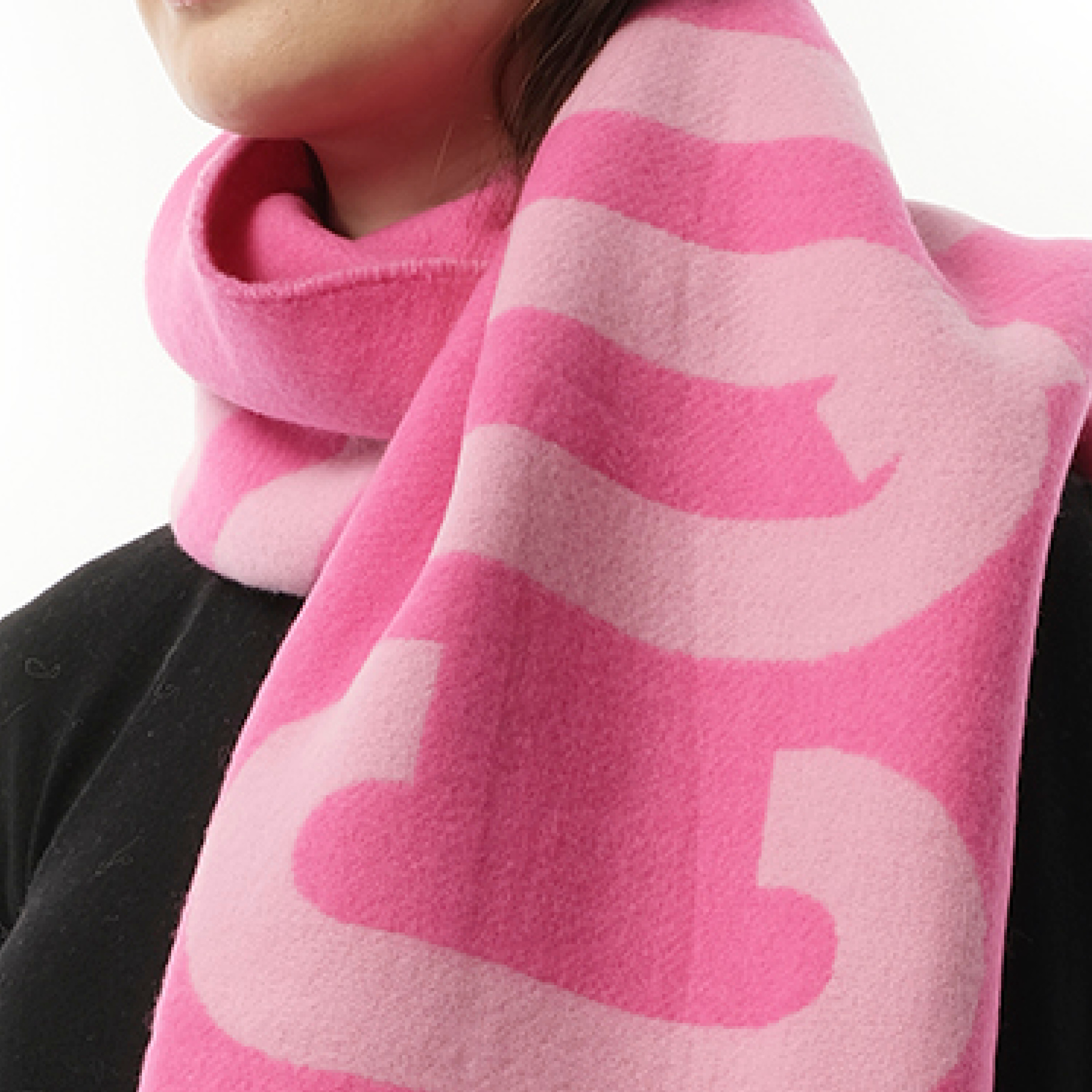 L'echarpe Jacquemus Scarf in Pink/Multicolour - 3
