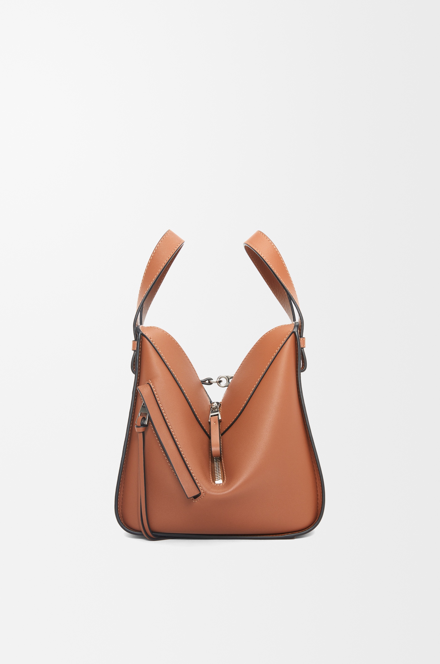Compact Hammock bag in classic calfskin - 5