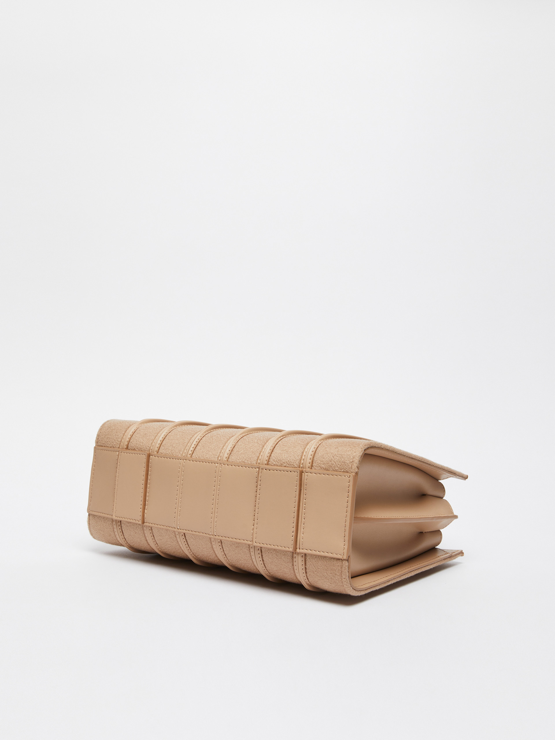 WHITNEYBAG6WS Max Mara Whitney Bag 6 - Medium - 6