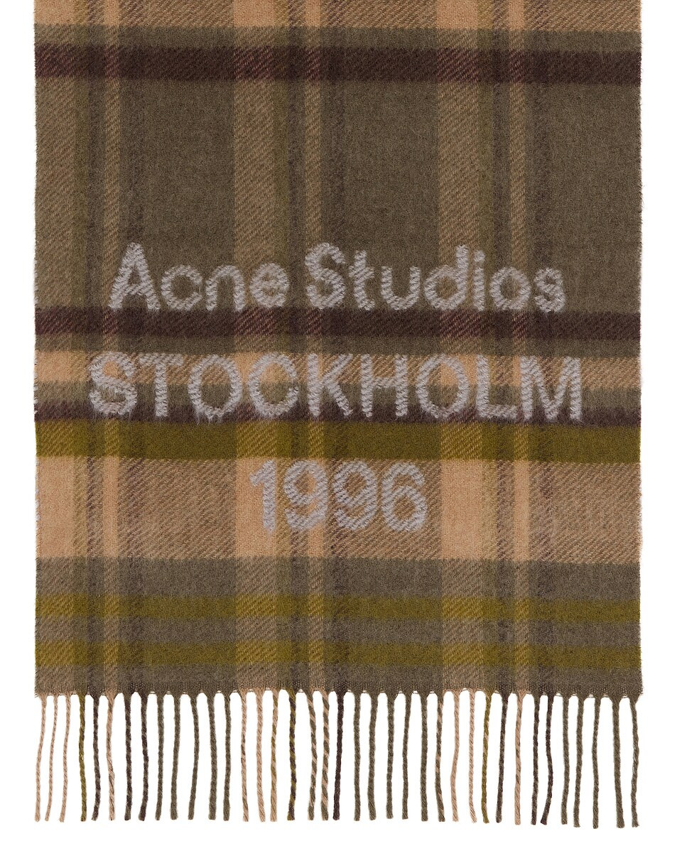 Venus Check 1996 Scarf - 3