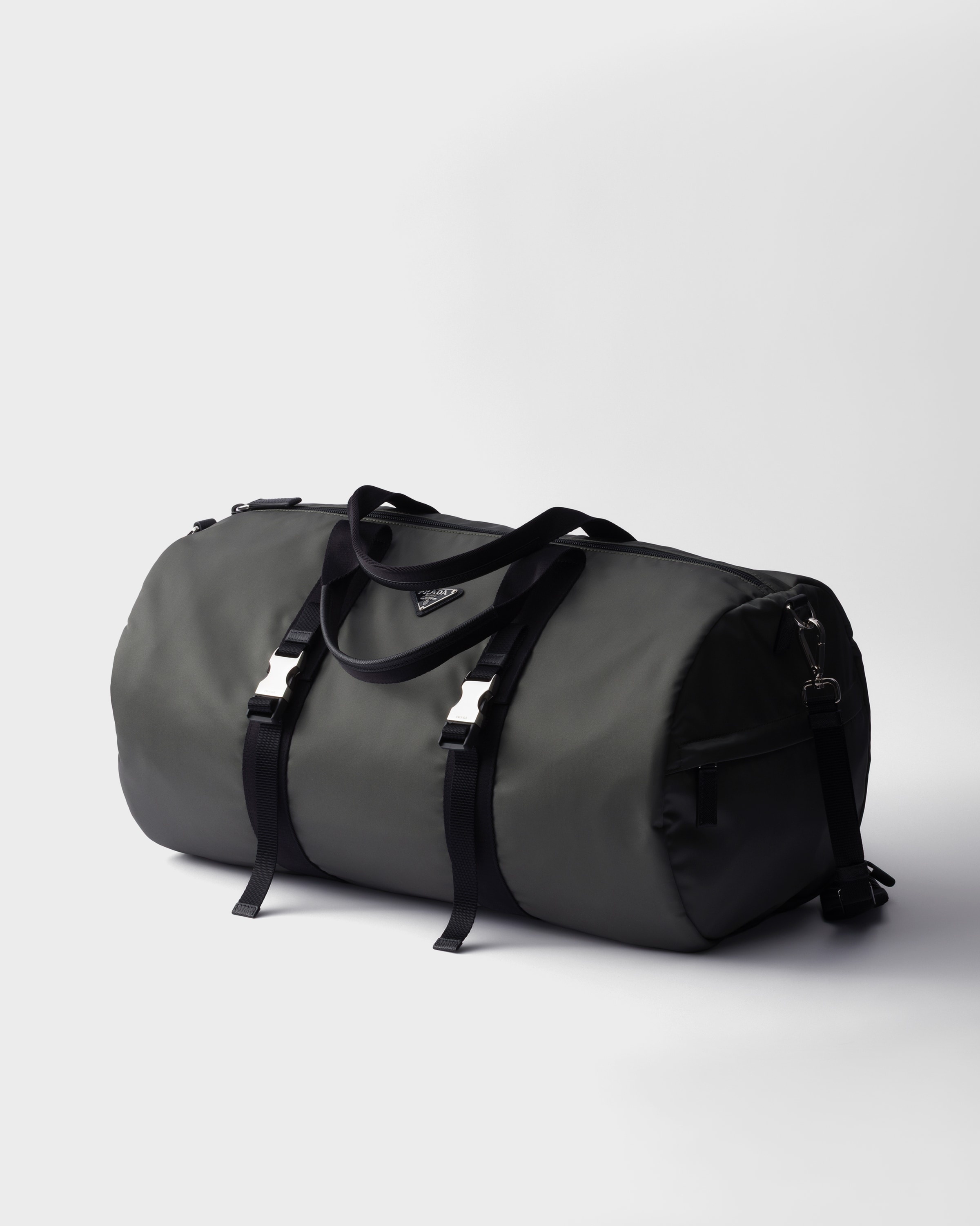 Re-Nylon and Saffiano leather duffle bag - 3