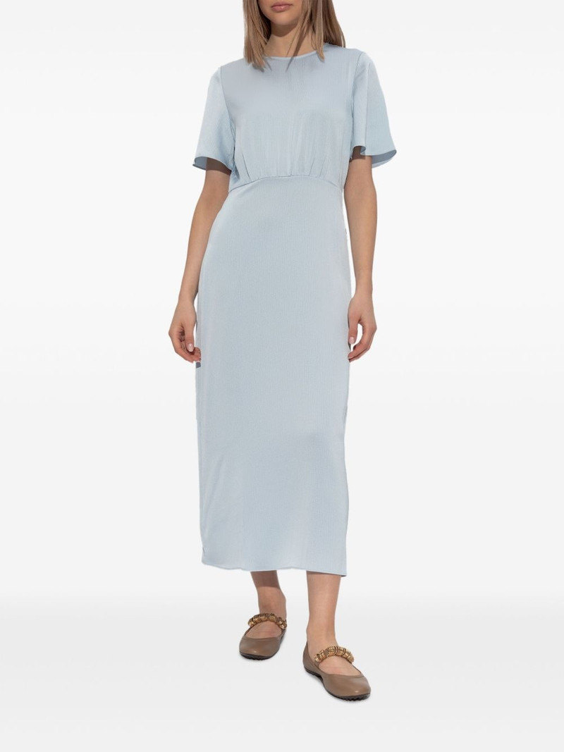 short-sleeved dress 3