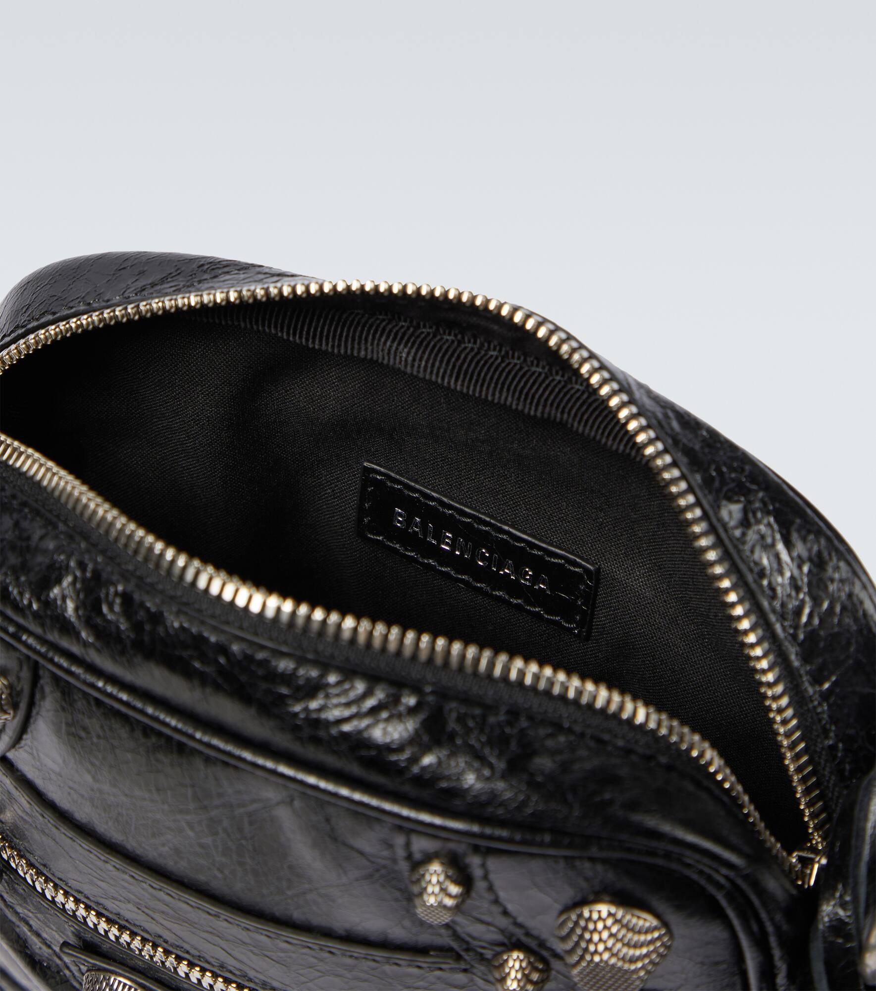 Le Cagole leather crossbody bag - 4