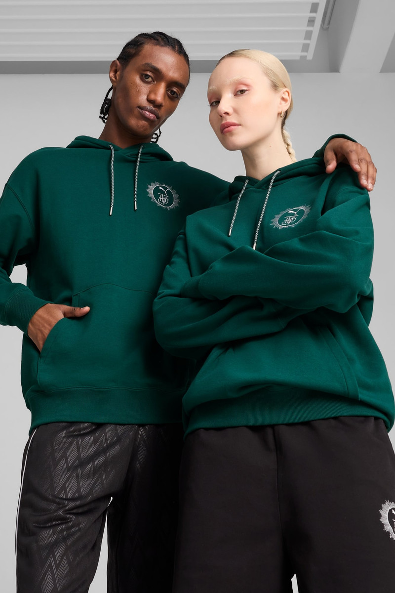 PUMA PUMA x HARRY POTTER Men's Relaxed Hoodie outlook