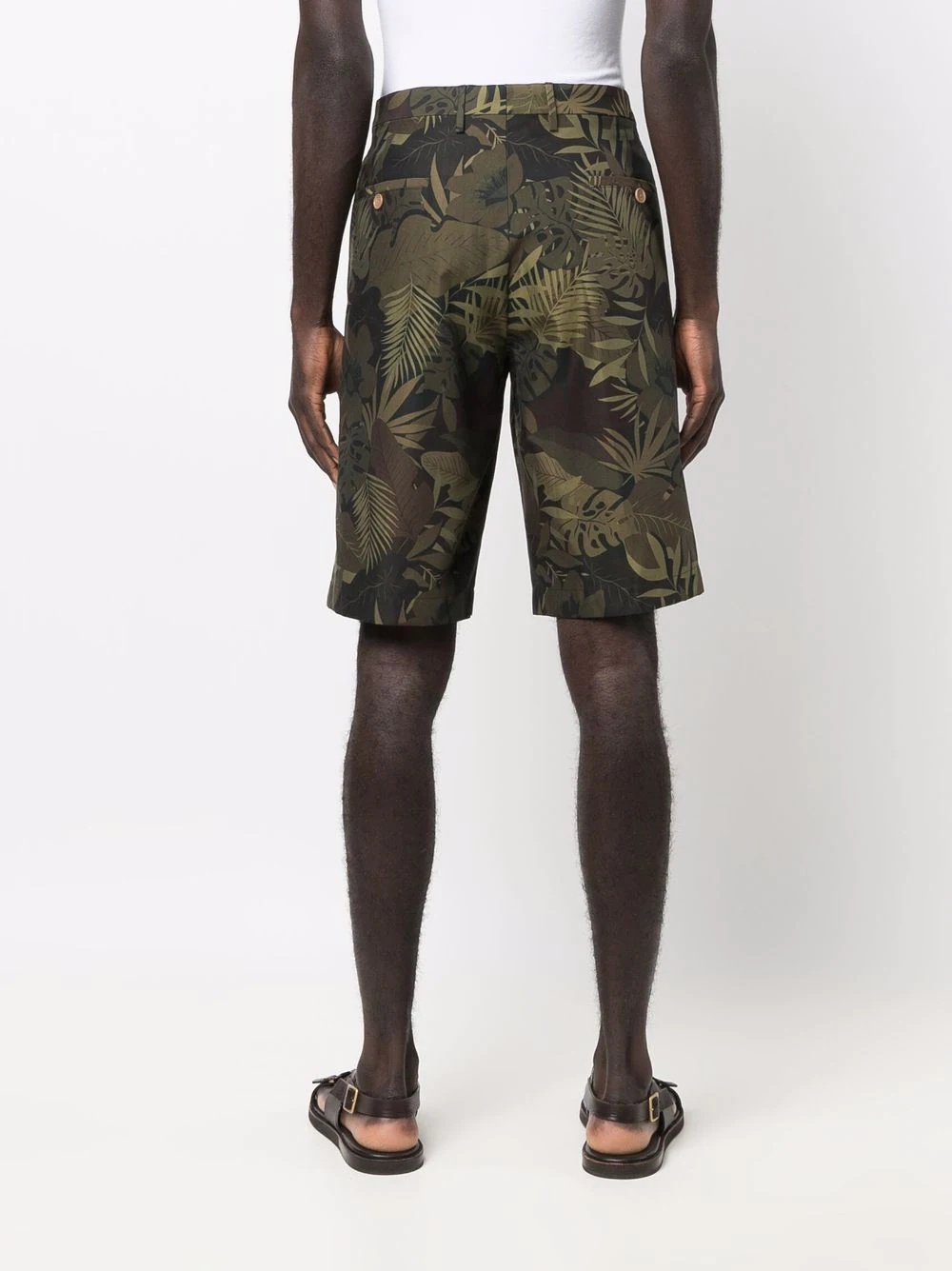 leaf-print bermuda shorts - 4