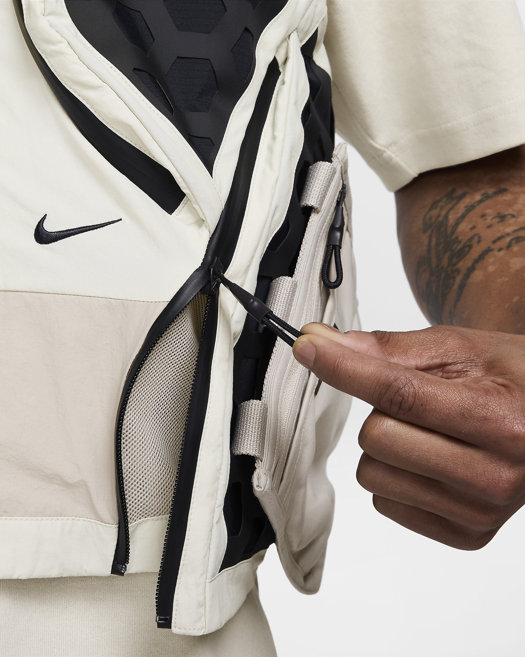 Nike ISPA Mille Vest - 5