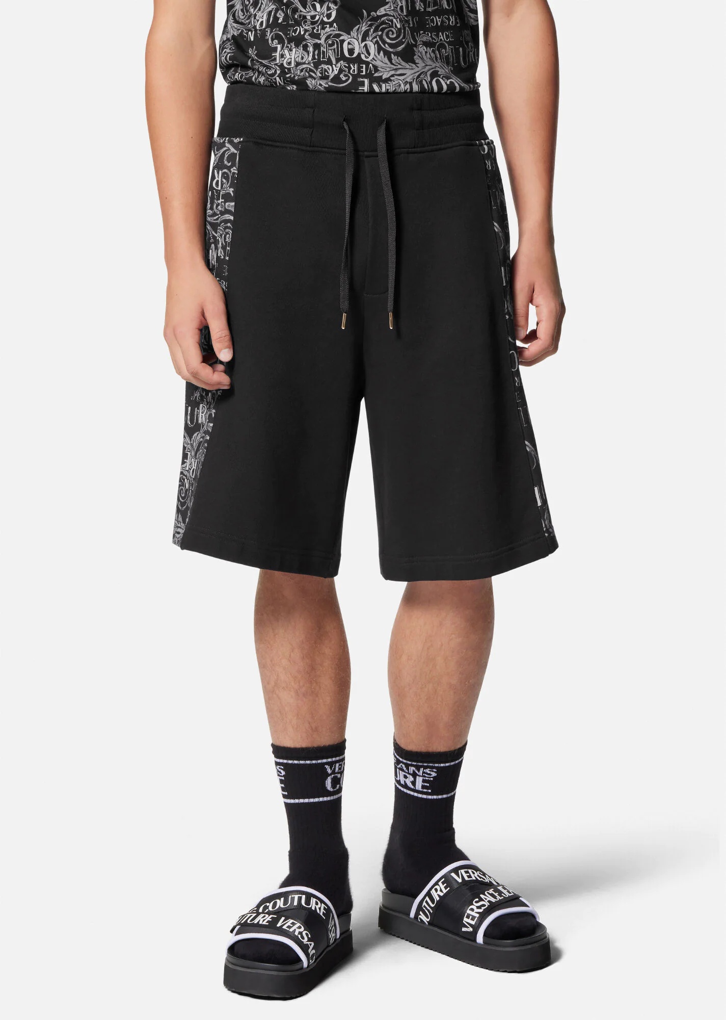 Logo Couture Sweat Shorts - 3
