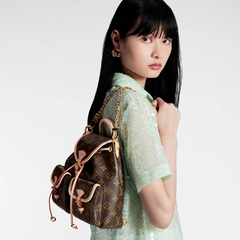 Louis Vuitton Excursion PM outlook