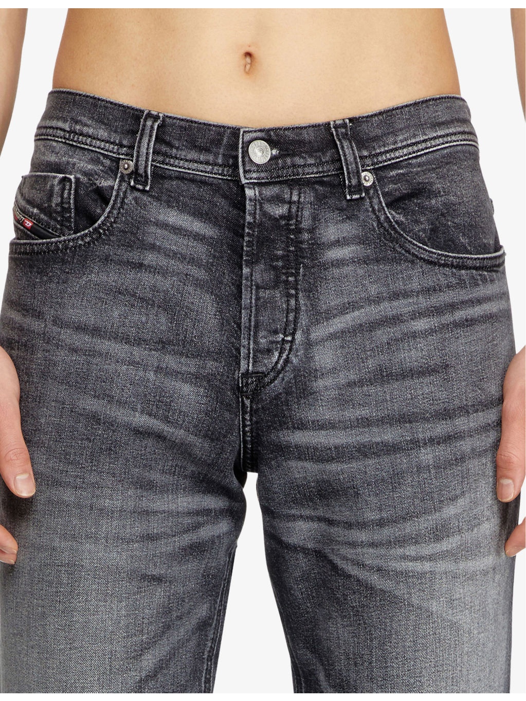 2023 D-Finitive Tapered-Leg Regular-Fit Denim-Blend Jeans - 5